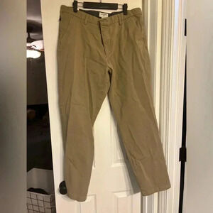 DOCKERS 38 x 32 Tan Classic Fit 100% Pure Khaki Mens Chino Pants